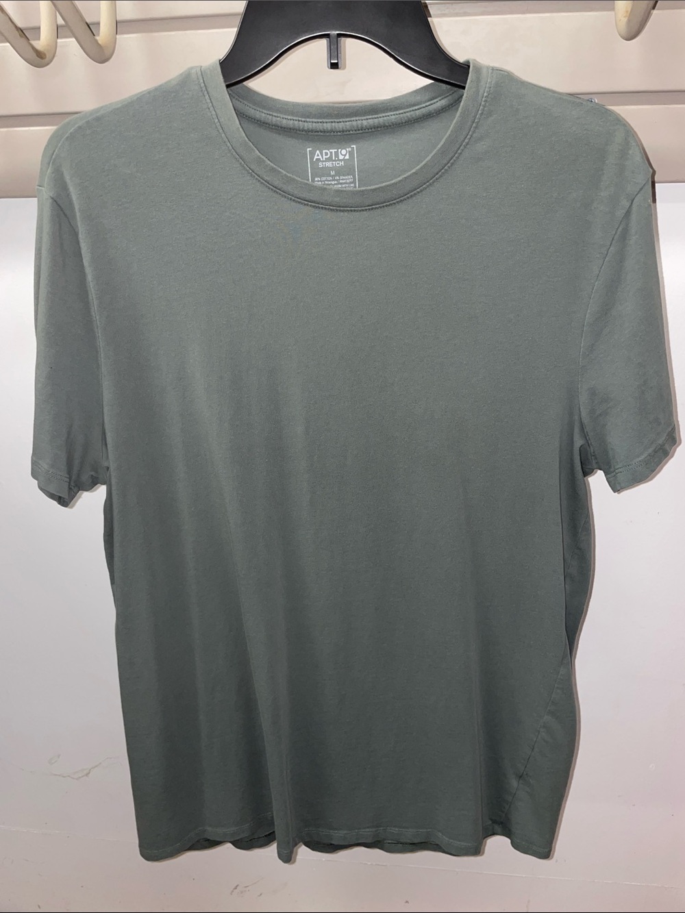 Apt. 9 Men's Crew Neck Tee in Muted Sage